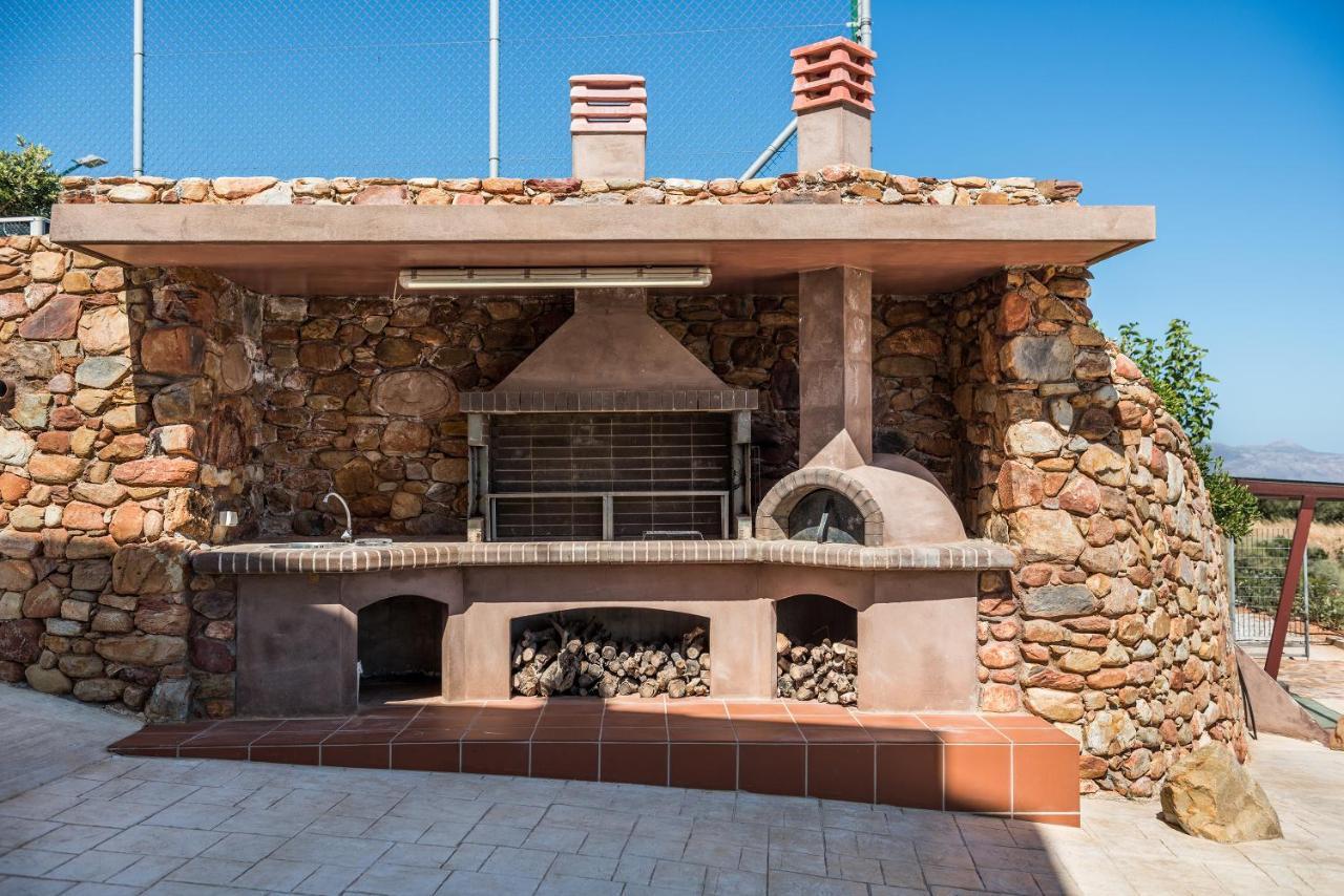 Angel Hill Villa Xirokambion Exterior photo